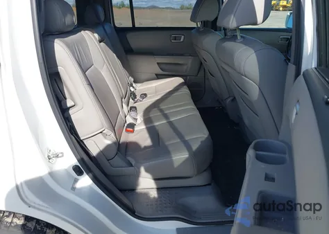 2010 Honda Pilot Touring from USA, damaged, VIN 5FNYF4H8XAB003039